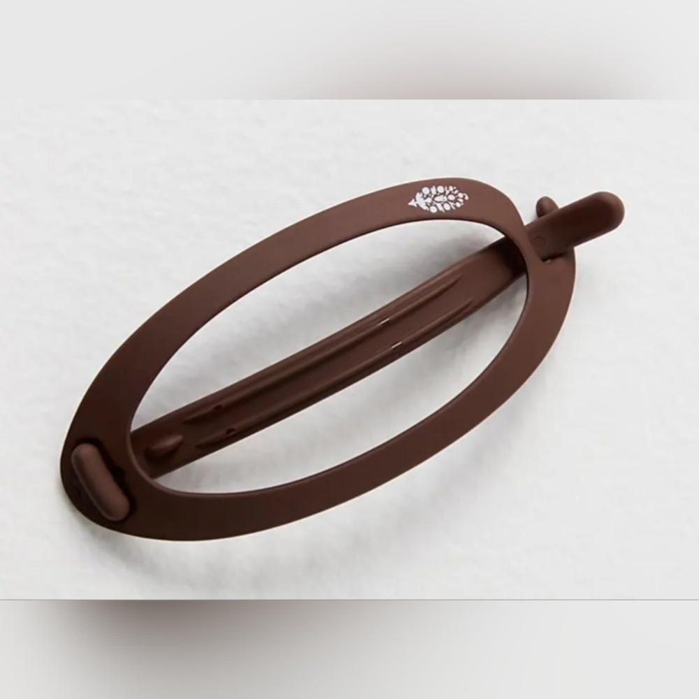 Free People Round Off Banana Hair Clip Accessories